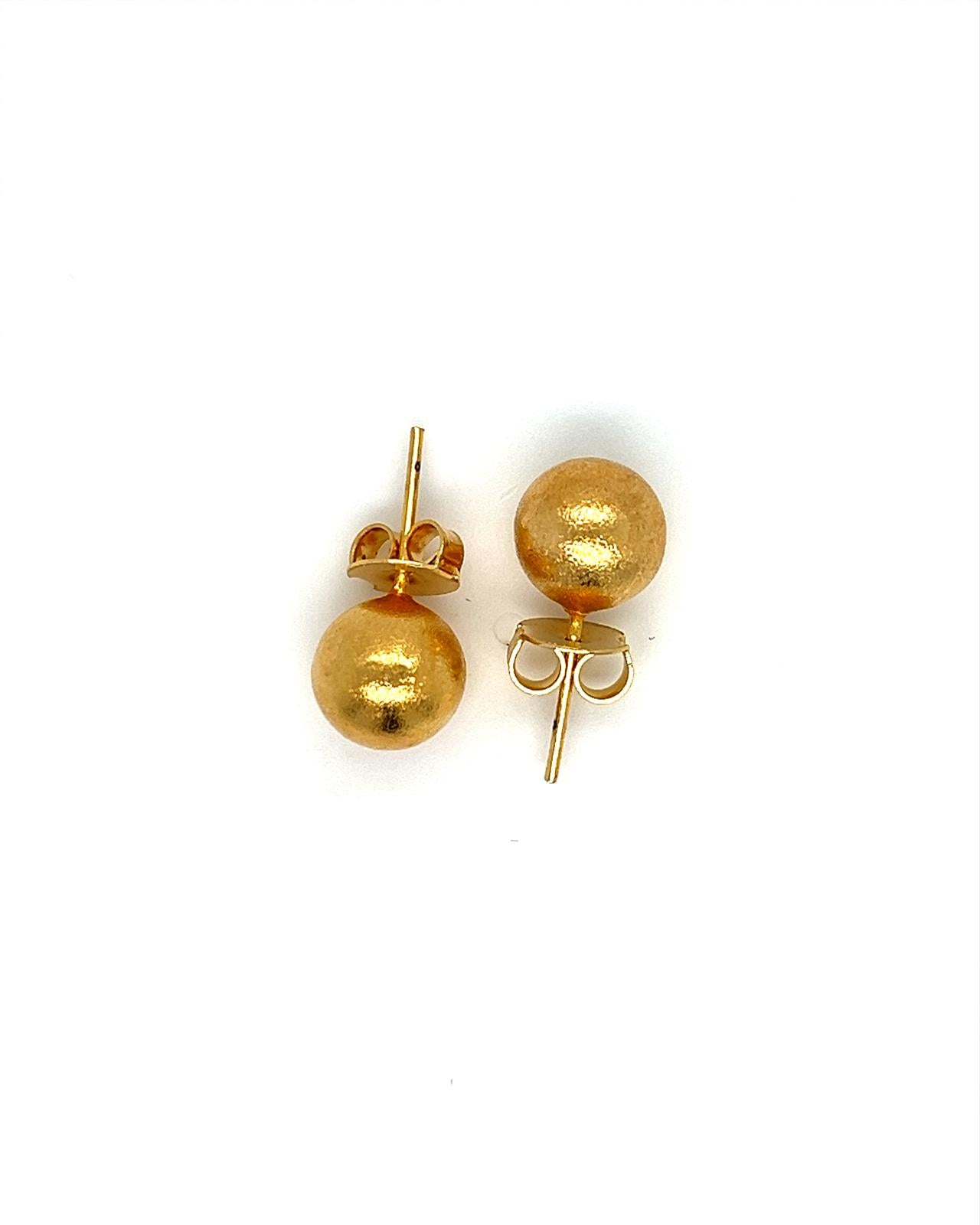 Round Stud Gold Earrings